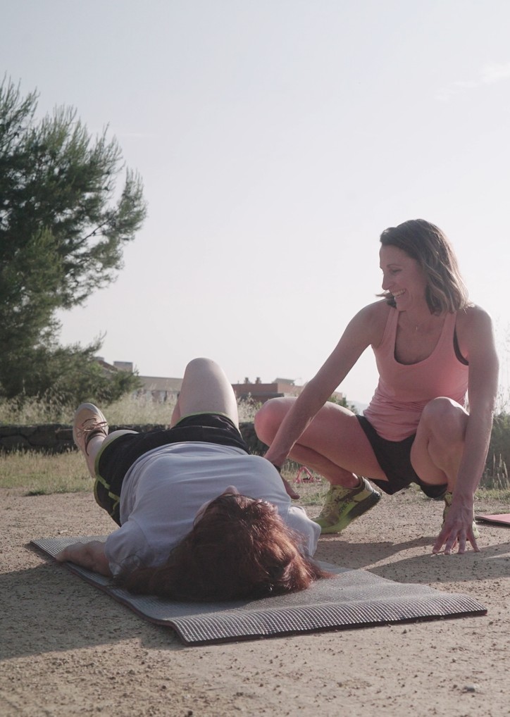 Yo y Theo entrenamiento personal glut bridge yo soriendo